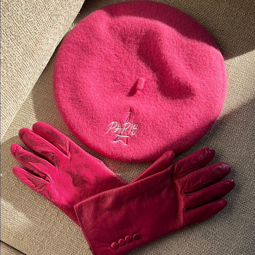 🩷💜Paris Pink Beret and Gloves Set sz M-L - Picture 2 of 12